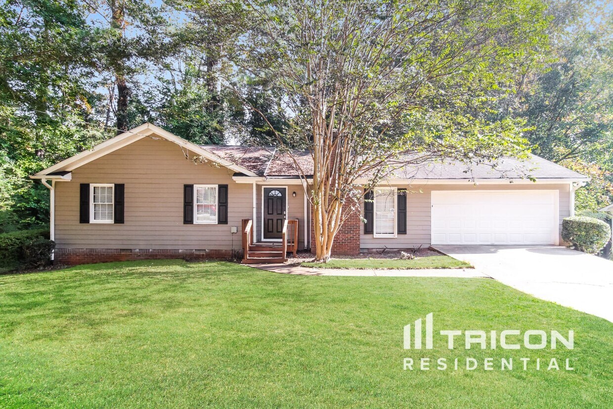 Foto principal - 4082 Wrexham Dr SW