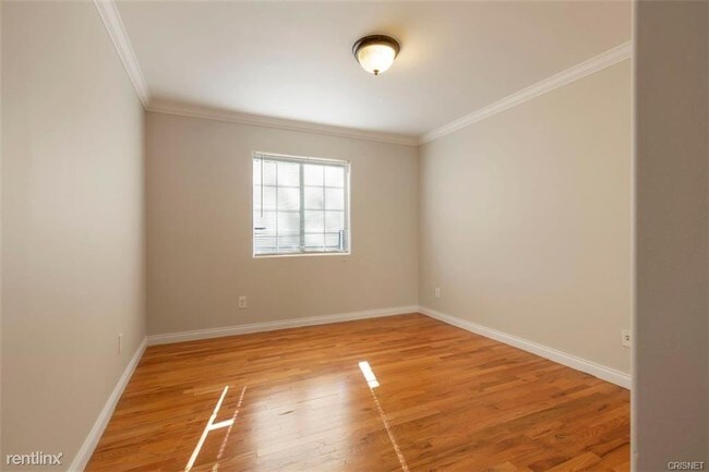 Building Photo - 5 br, 4 bath House - 22858 Hatteras St