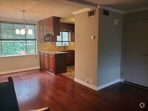 Building Photo - 1154 Briarcliff Rd NE