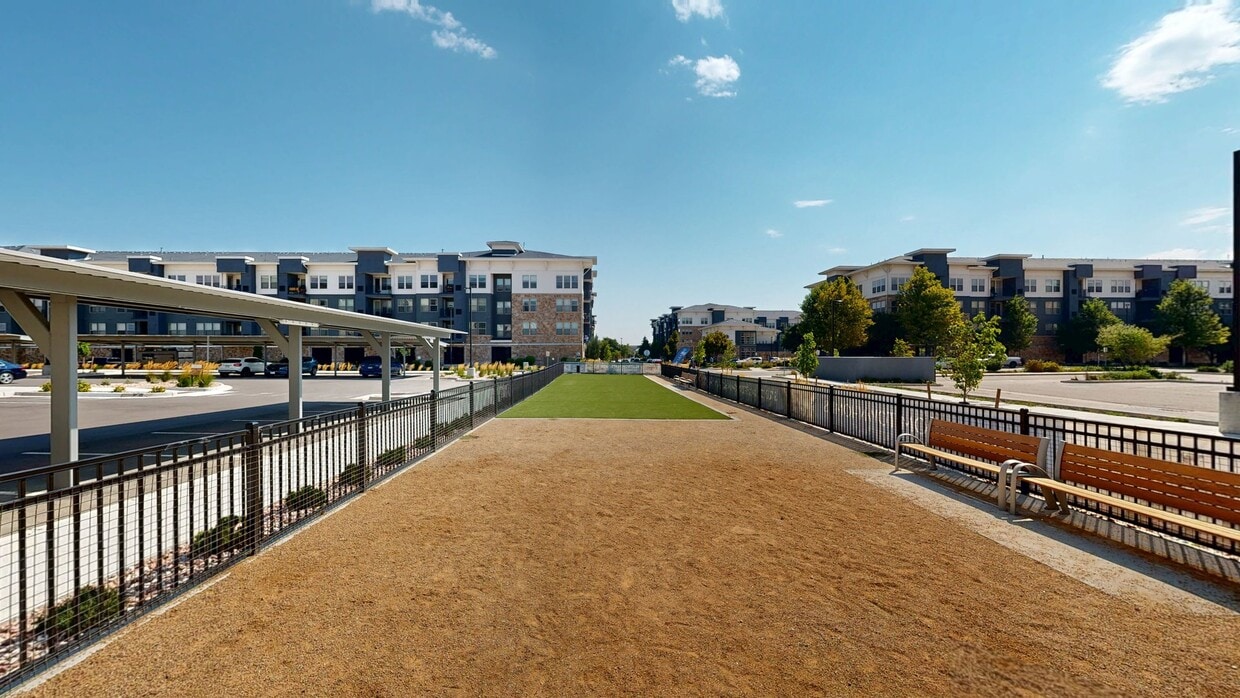 Photo - Flatiron Flats Apartments