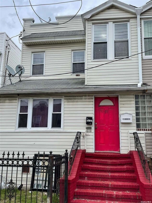 9308 Woodhaven Blvd, Queens, NY 11421 Townhome Rentals in Queens NY