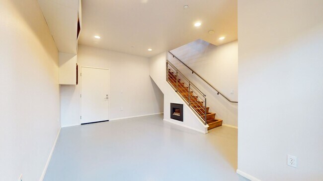 Foto del edificio - Beautiful Emeryville Townhome Available!