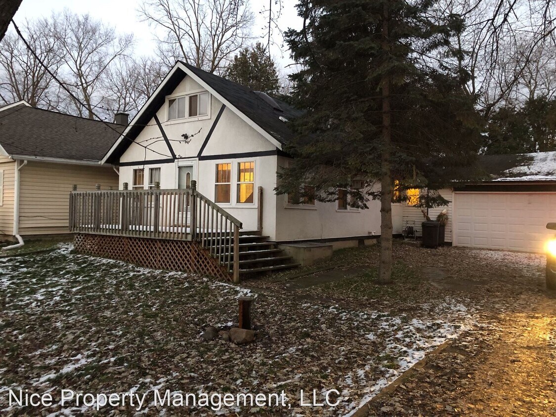 3961 Clubview Ave, West Bloomfield Township, MI 48324 House Rental in