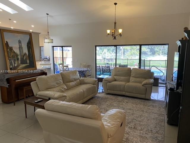 Foto del edificio - 13647 Barberry Dr