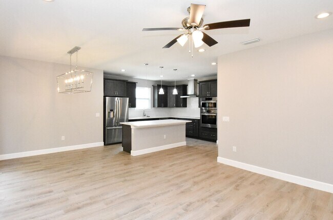 Foto del edificio - 2626 NW 104TH CT #40 (Hills of Santa Fe Co...