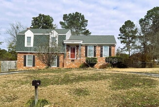 Building Photo - 5449 Thompson Cir