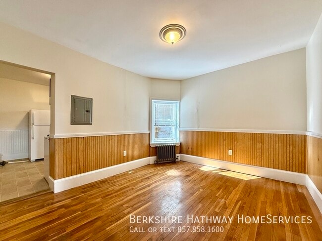 Photo - 2 Cypress St Apartment