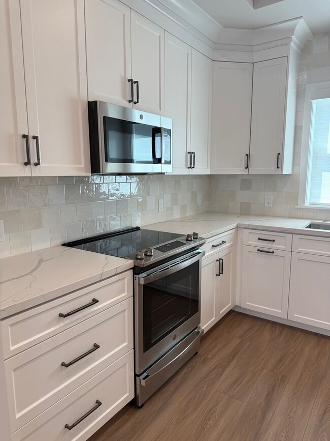 Foto del edificio - Brand New 1 Bedroom ADU in Downtown Fullerton