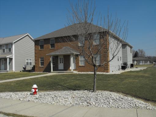 Building Photo - 841-845 Shields Dr