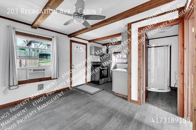 Foto del edificio - 203 Recreation Ave