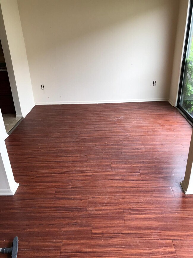 Building Photo - 19 Coriander Dr