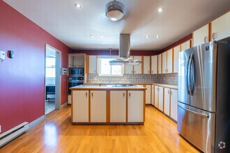 1 BEDROOM APARTMENTS FOR RENT SUDBURY UNDER 1300 visual data 4