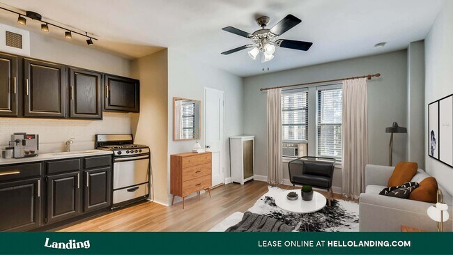 Building Photo - 1140 N LaSalle Dr
