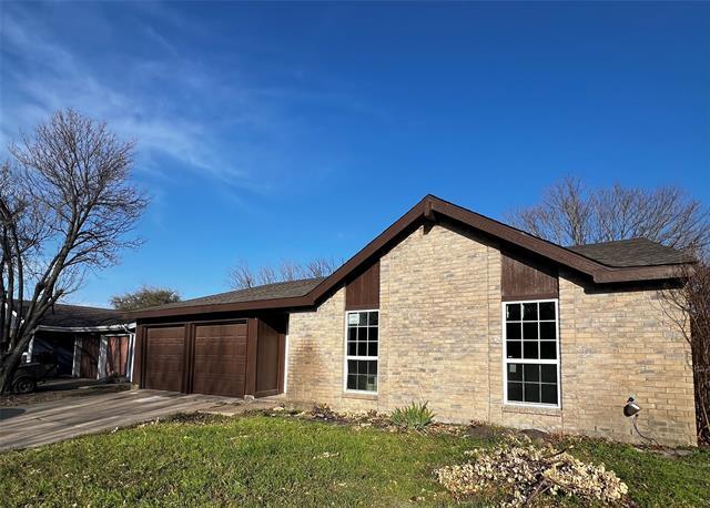 Building Photo - 2505 Clearwood Dr