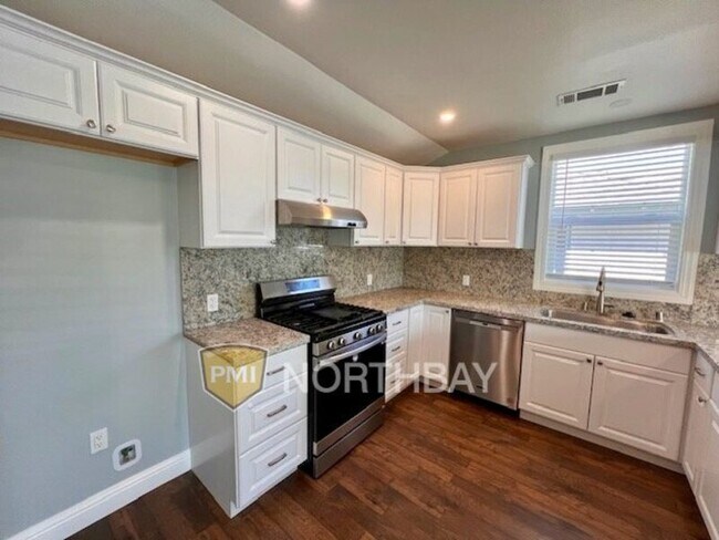 Foto del edificio - 121 12th St