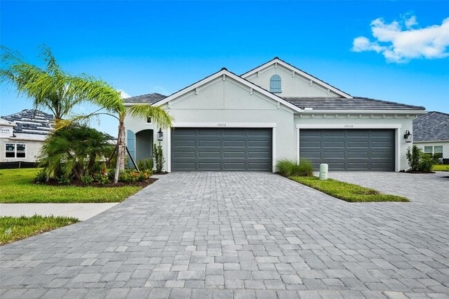 Building Photo - 10112 Lake Wales Cir
