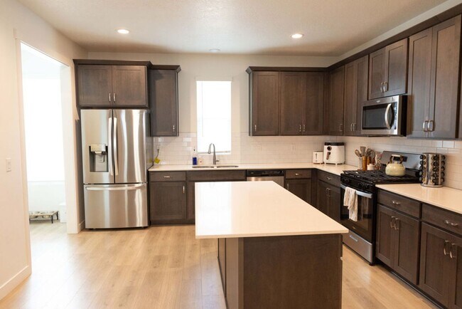 Foto del edificio - 638 Autumn Ash Cir