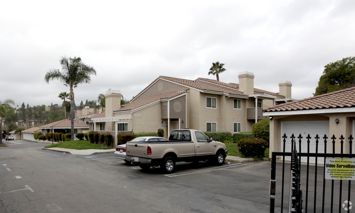 Primary Photo - Mountain View Villas