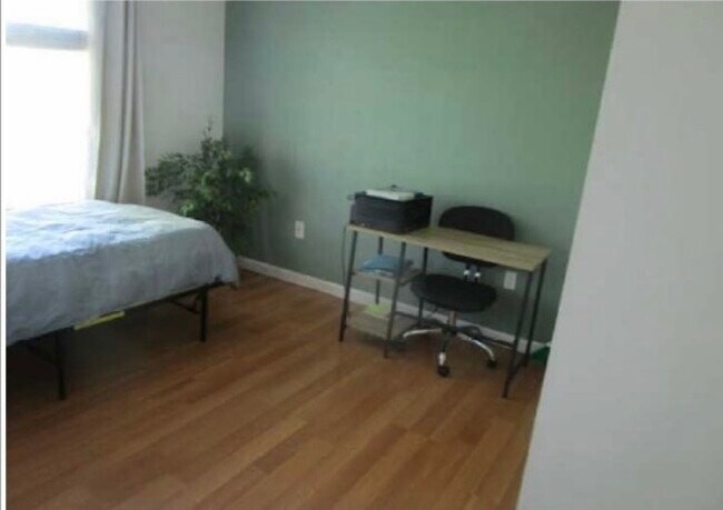 Foto del edificio - 12 Timberwood Dr
