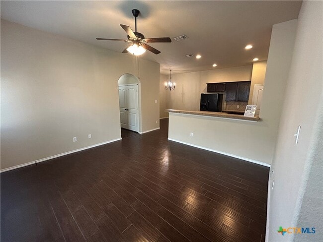 Building Photo - 298 Rosalie Dr