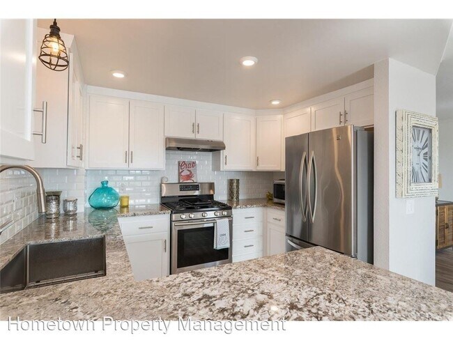 Building Photo - 2 br, 2 bath House - 665 Vista Pacifica