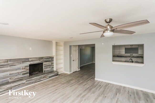 Foto del edificio - 3208 Kiest Hill Dr