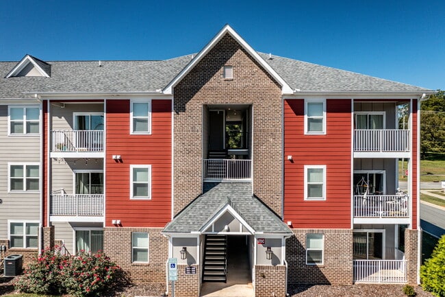 Building Photo - Hawks Landing