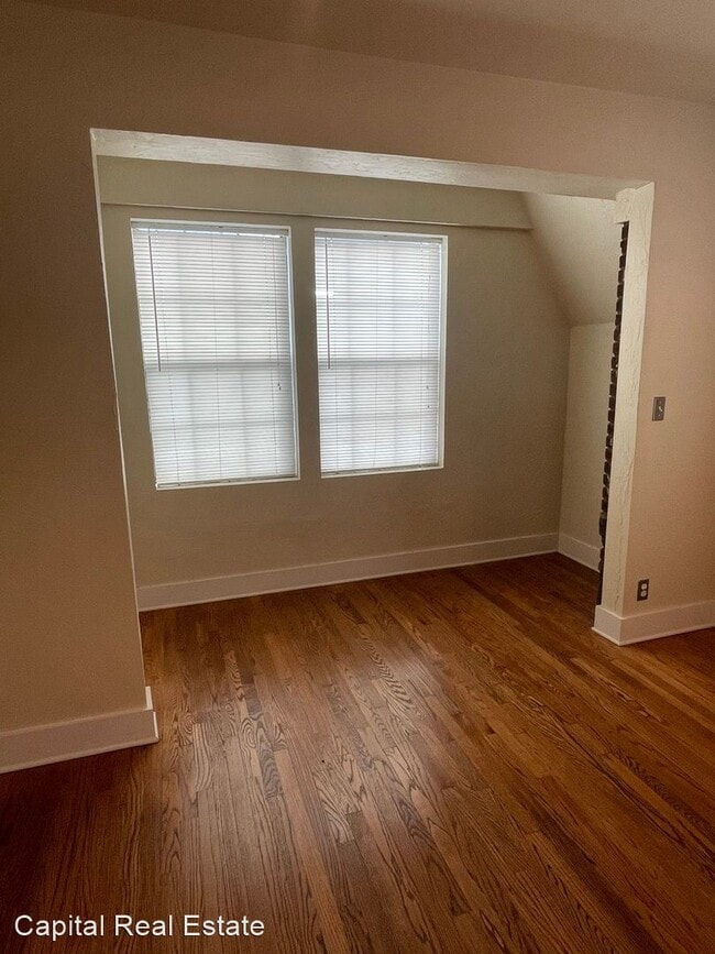 Building Photo - 2 br, 1 bath House - 1717 NW 17th St Upstairs