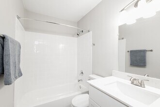 Interior Photo - Apex Hoover