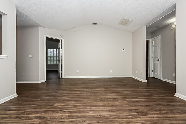 Building Photo - 236 Brandon Ridge Cir