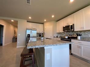 Building Photo - 1203 Zambrana Ct