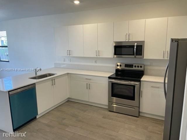 Building Photo - 4 br, 2.5 bath Townhome - 240 SW 159th Way