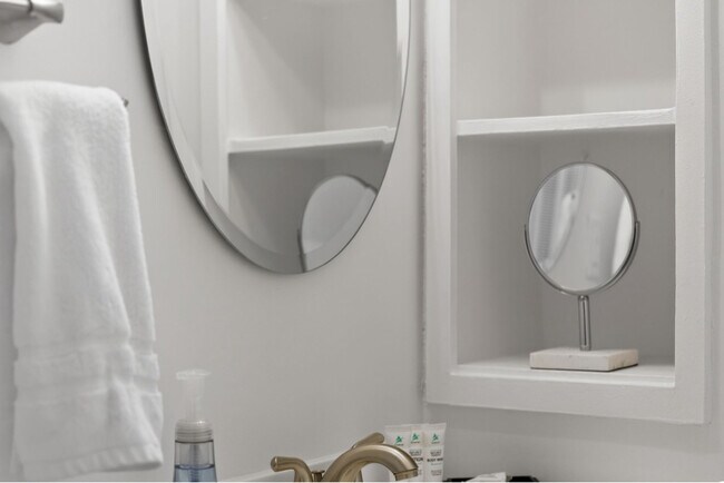 Foto del edificio - 319 N K St