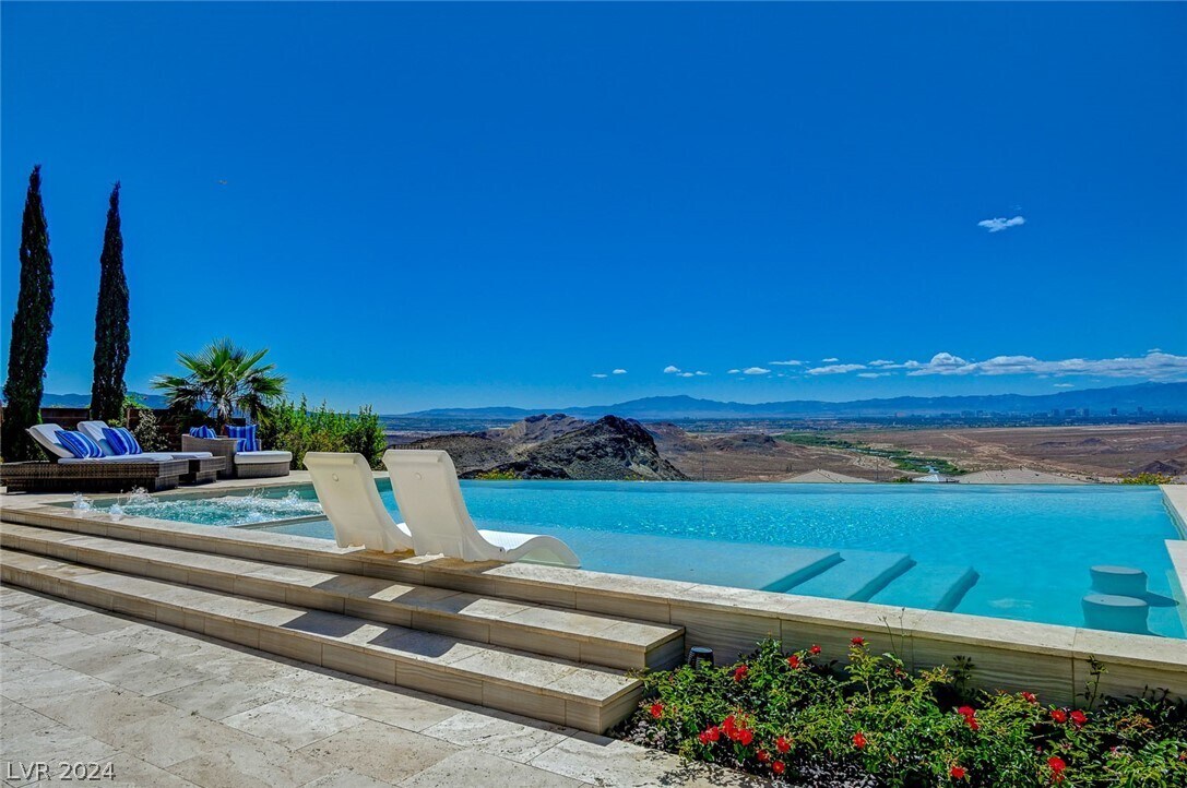Foto principal - 55 Vista Outlook St