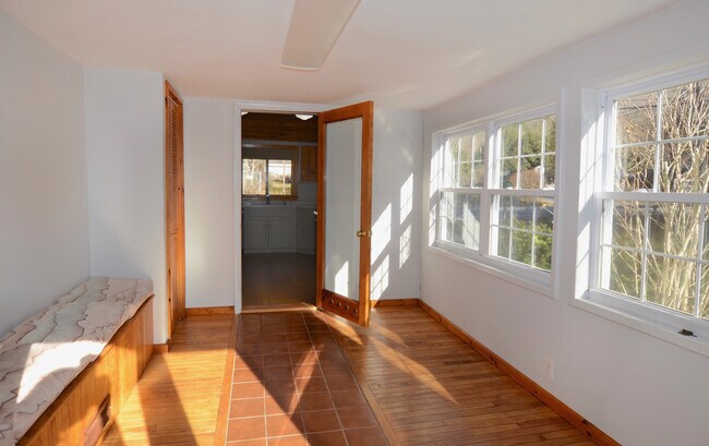 Building Photo - 127 NY-214