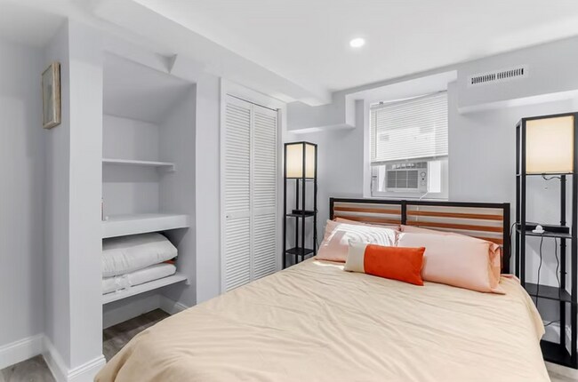 Building Photo - 67 Curtis Rd