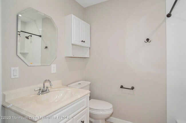 Building Photo - 2600 Austin Ave