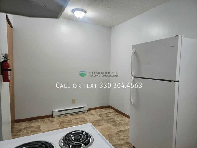 Building Photo - 7270 Stuhldreher St NW