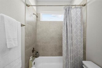 Building Photo - 15831 Blair Castle Dr