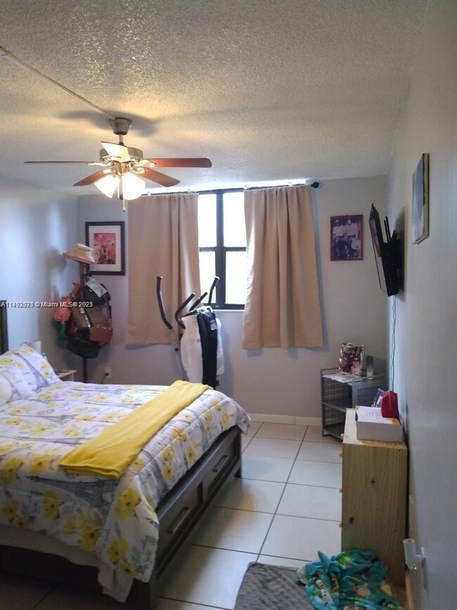 Building Photo - 8006 SW 149th Ave