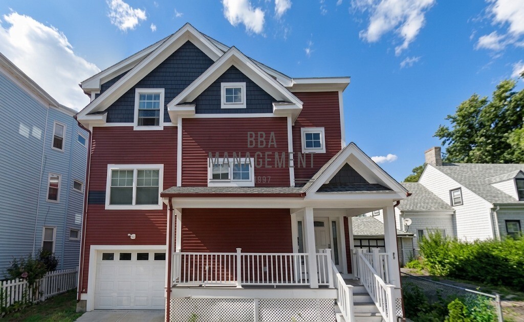 Photo - 27 West Tremlett St. Unit 2