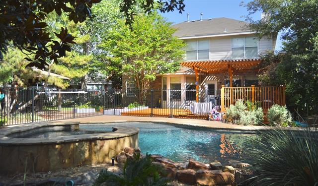 Building Photo - 5076 Blanco Dr