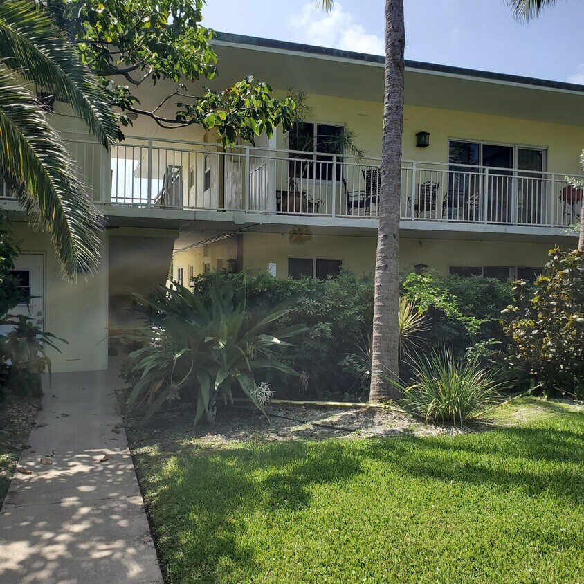 Primary Photo - 6520 N Ocean Blvd