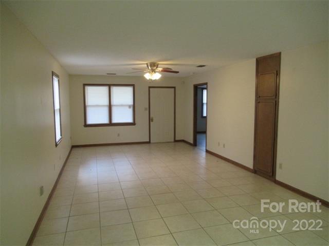 Building Photo - 2828 Startown Rd