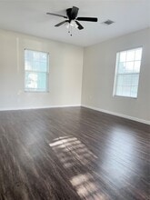 Building Photo - 210 E Homan Ave