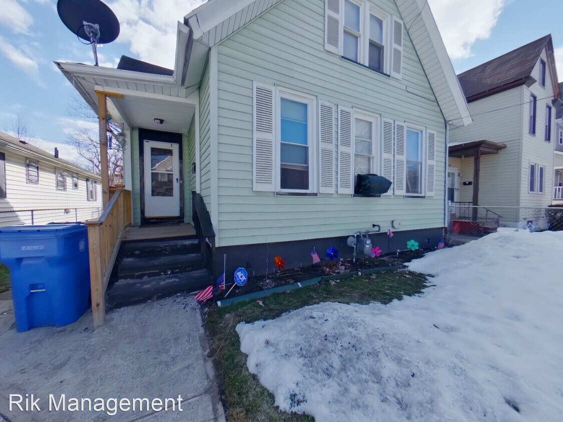 165 Cady St Rochester NY 14611 House Rental in Rochester NY