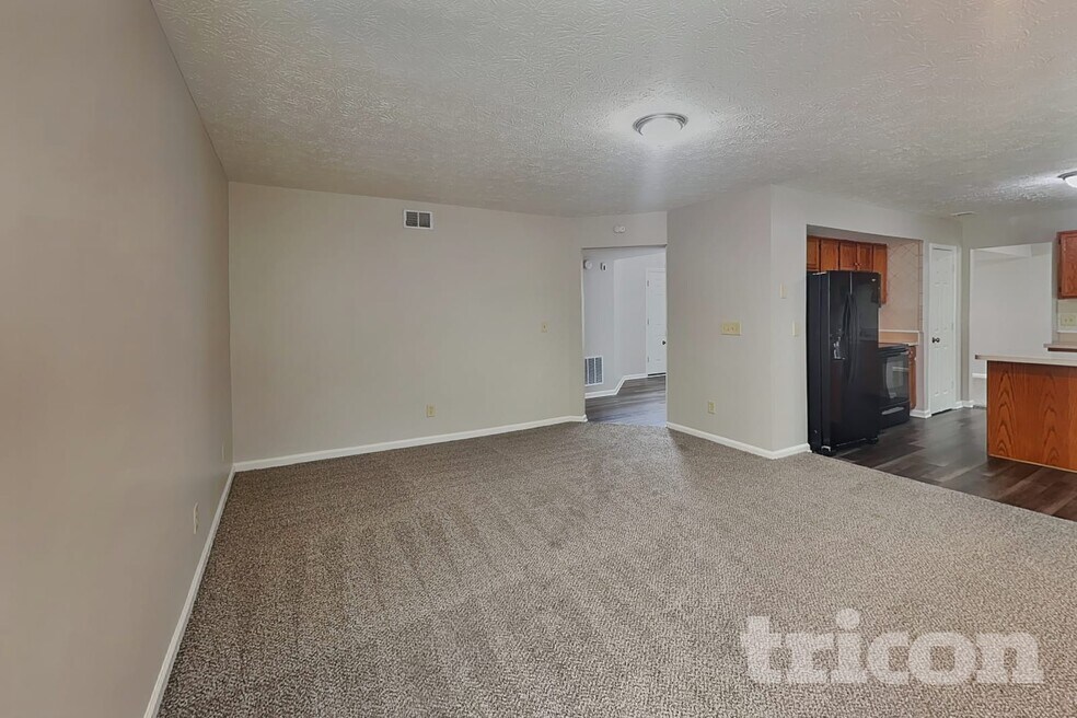 1022 Pine Mountain Way