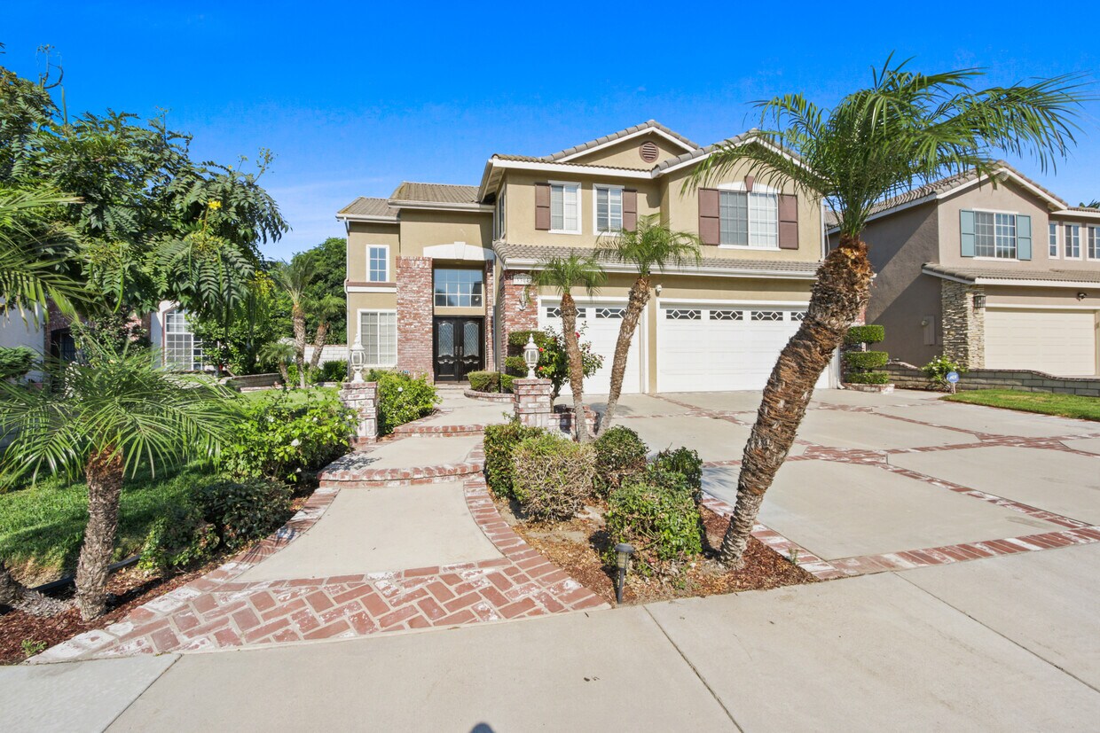 Foto principal - 3364 Centurion Pl