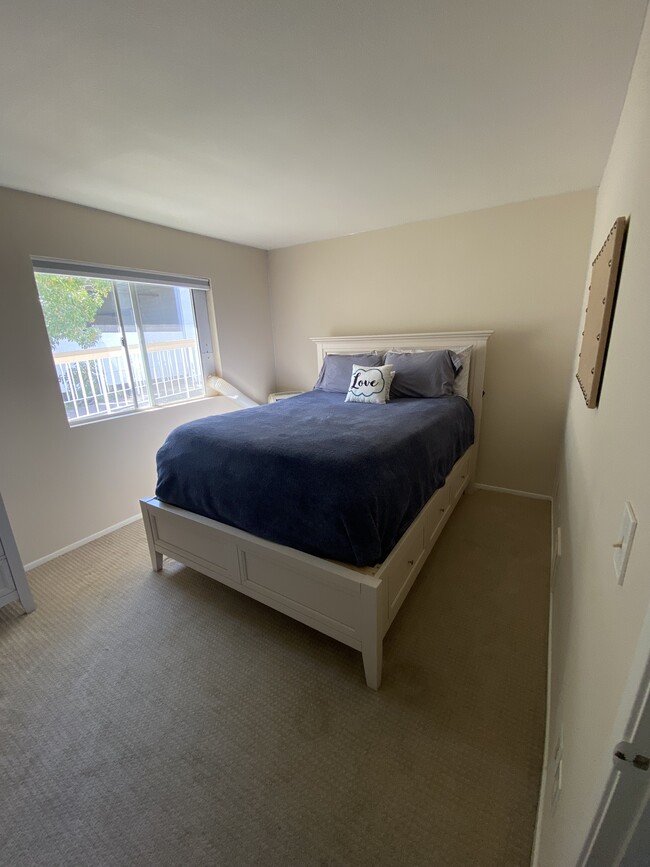 Building Photo - 2623 Antonio Dr