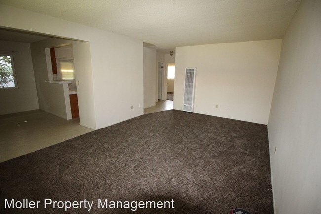 Foto del edificio - 3443 Whistler Ave